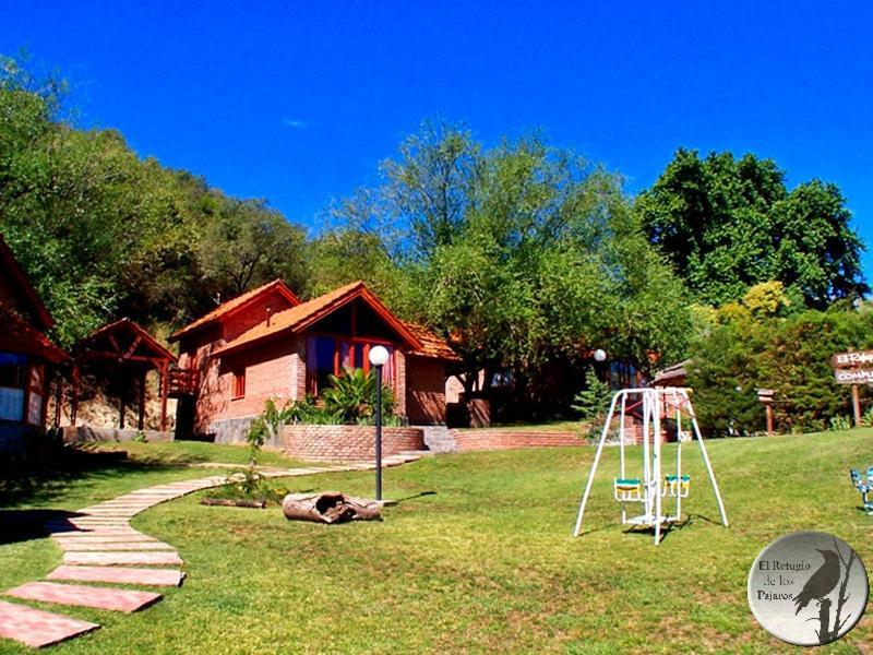 Cabanas El Refugio De Los Pajaros Merlo Exterior foto
