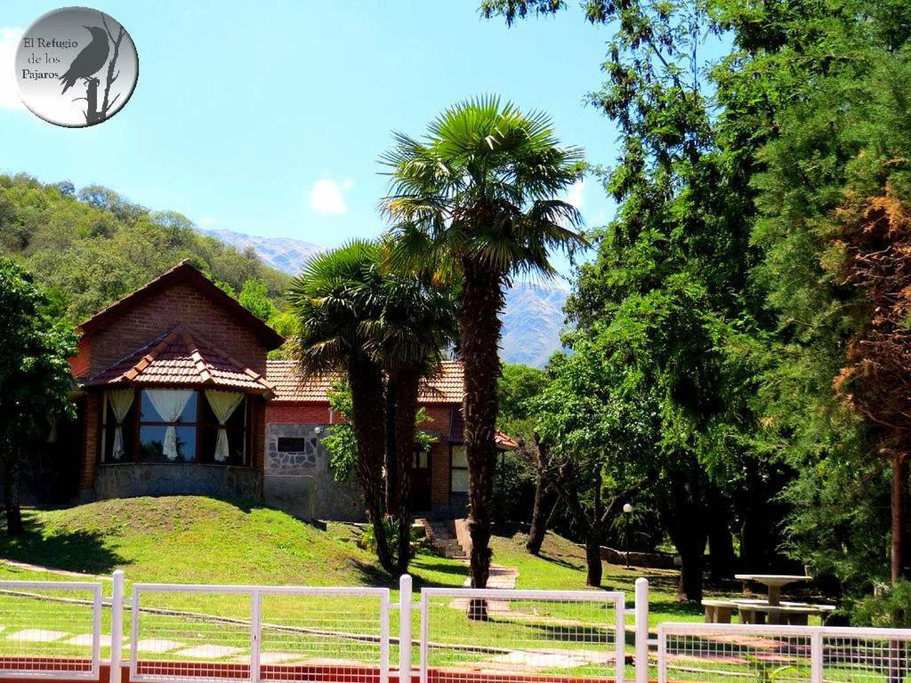Cabanas El Refugio De Los Pajaros Merlo Exterior foto