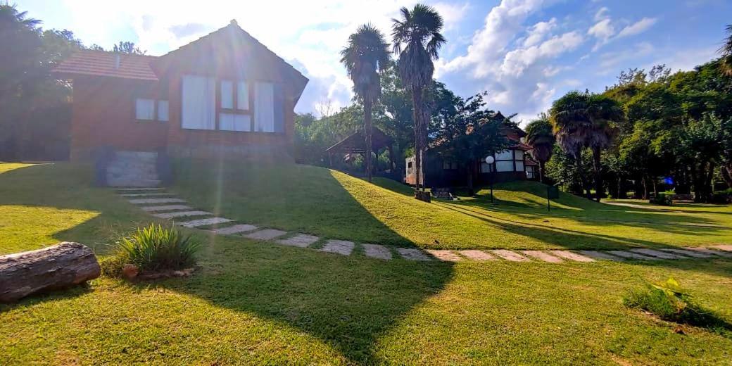 Cabanas El Refugio De Los Pajaros Merlo Exterior foto